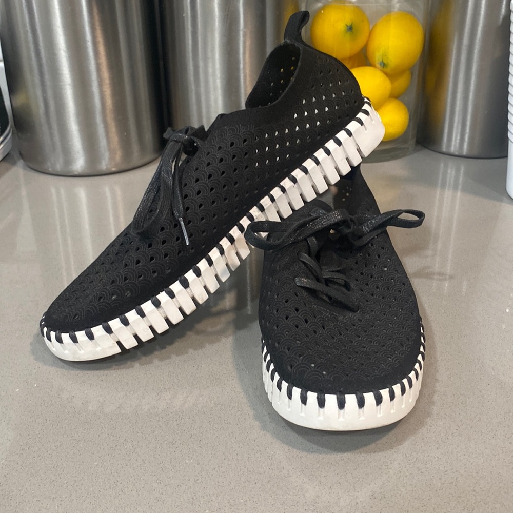 Ilse Jacobsen Lace Up Tulip Sneakers